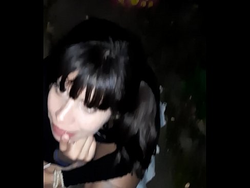 ❤️ Na rua, o pénis inchado em troca de doces Porno bonito em nós pt.bassaniluigi.ru